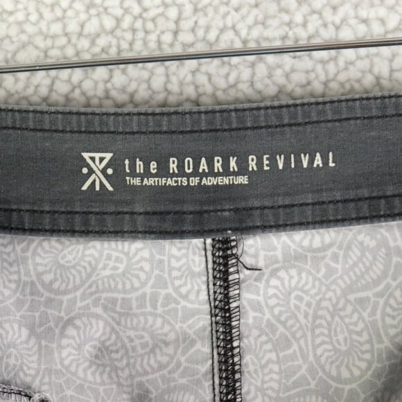 Roark Revival Board Shorts Mens 34 Gray Cobra Snake Print Lace Unlined Beach - Picture 9 of 10